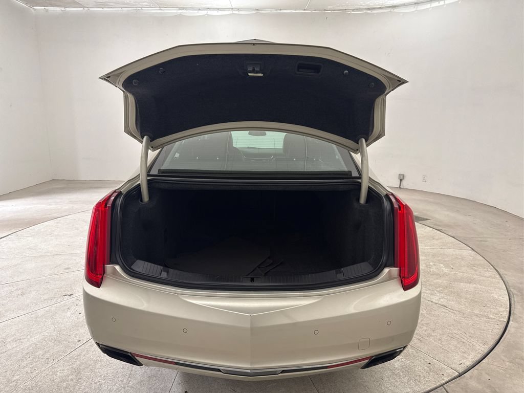 Used 2016 Cadillac XTS Luxury FWD image 25
