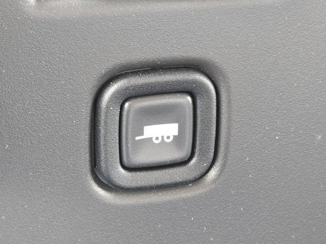 New 2025 Chevrolet Express 3500 w/ Power Convenience Package RWD image 6