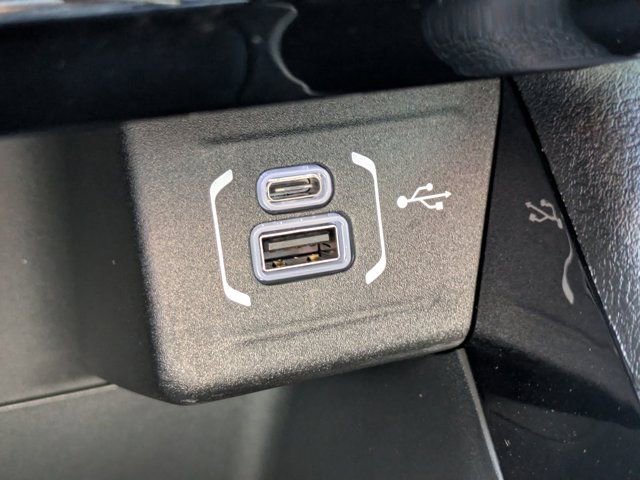 New 2026 Jeep Compass Latitude w/ Sun and Sound Group image 20