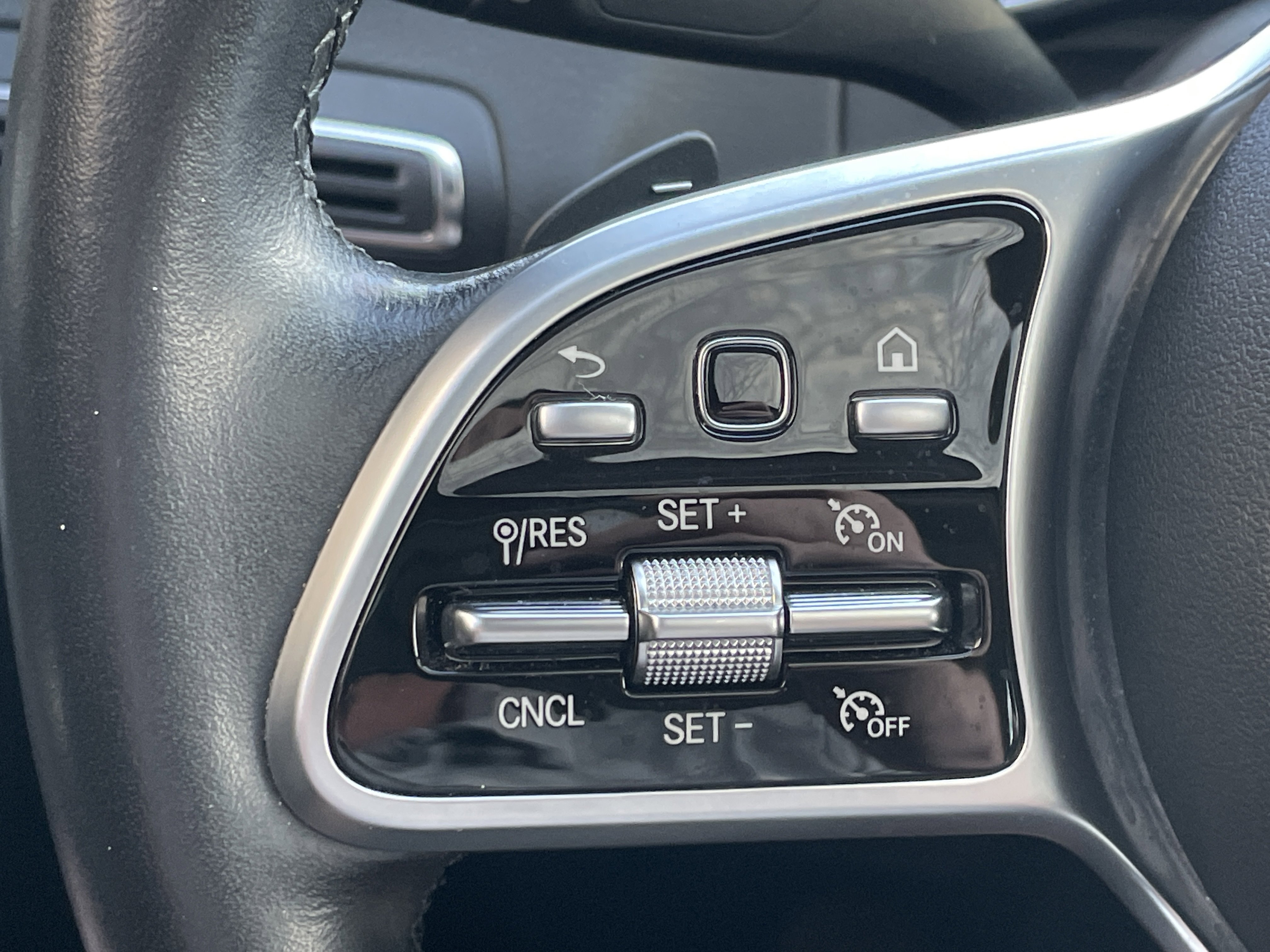 Certified 2021 Mercedes-Benz C 300 Sedan image 26