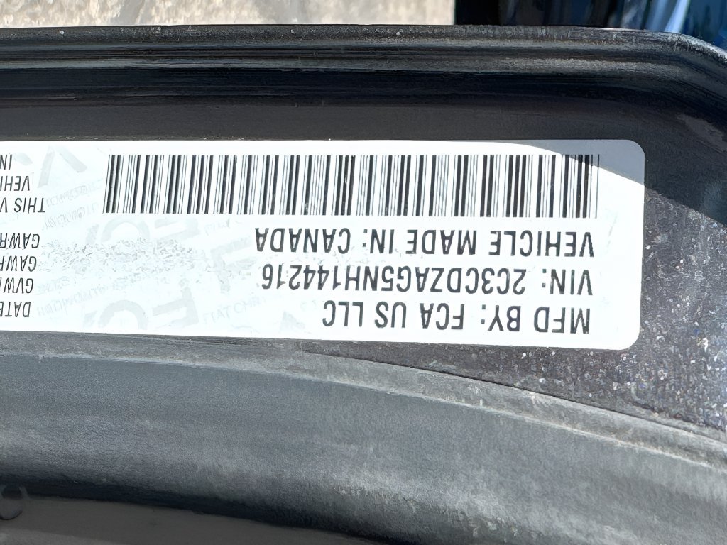 Used 2022 Dodge Challenger SXT RWD image 28