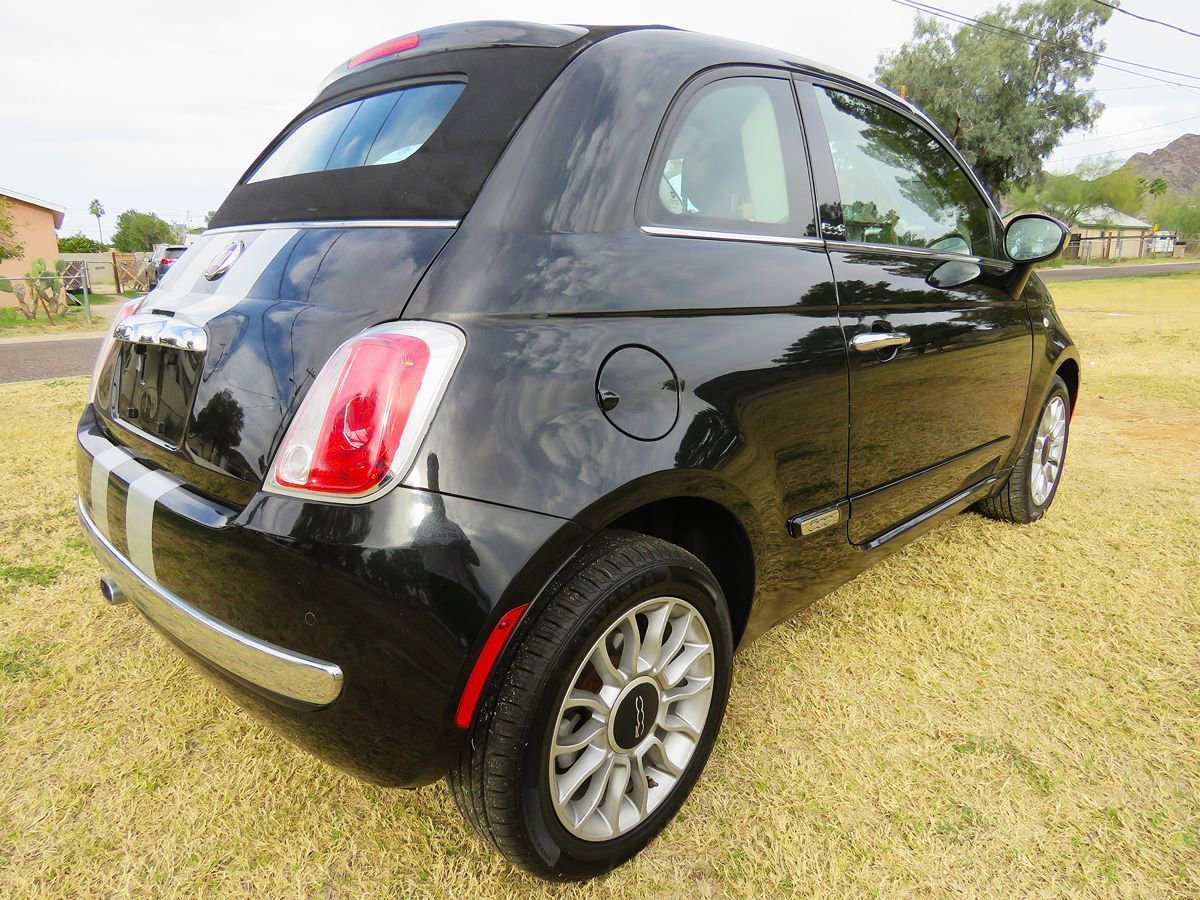 Used 2013 FIAT 500 Lounge FWD image 8