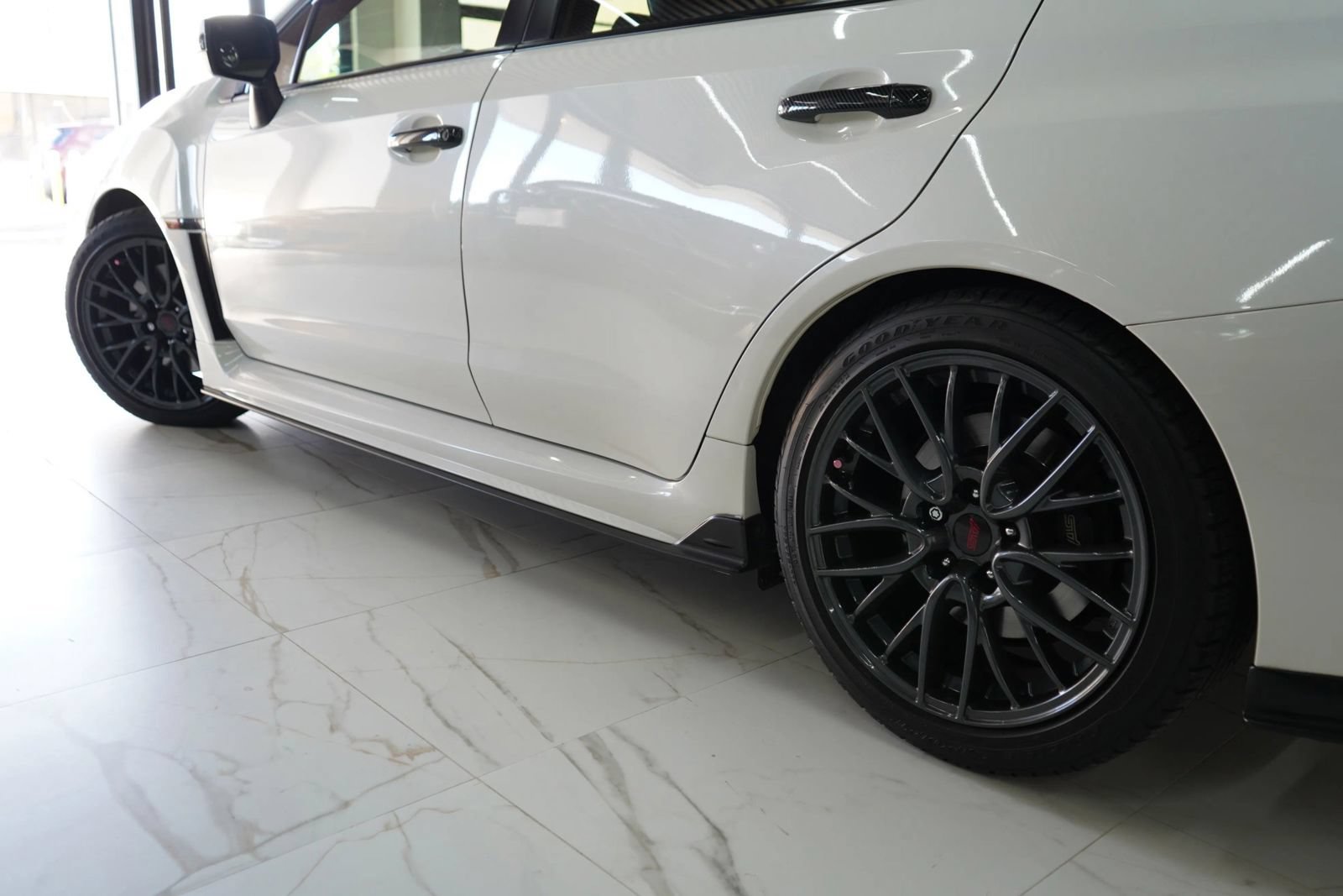 Used 2016 Subaru WRX STI AWD/4WD image 4