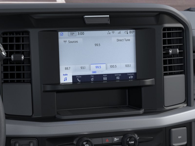 New 2026 Ford F550 4x4 Crew Cab image 14