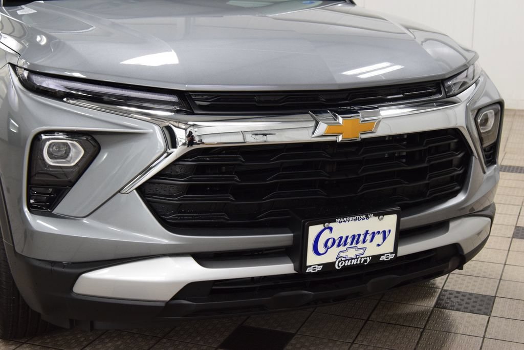 New 2026 Chevrolet TrailBlazer LT w/ Convenience Package FWD image 13