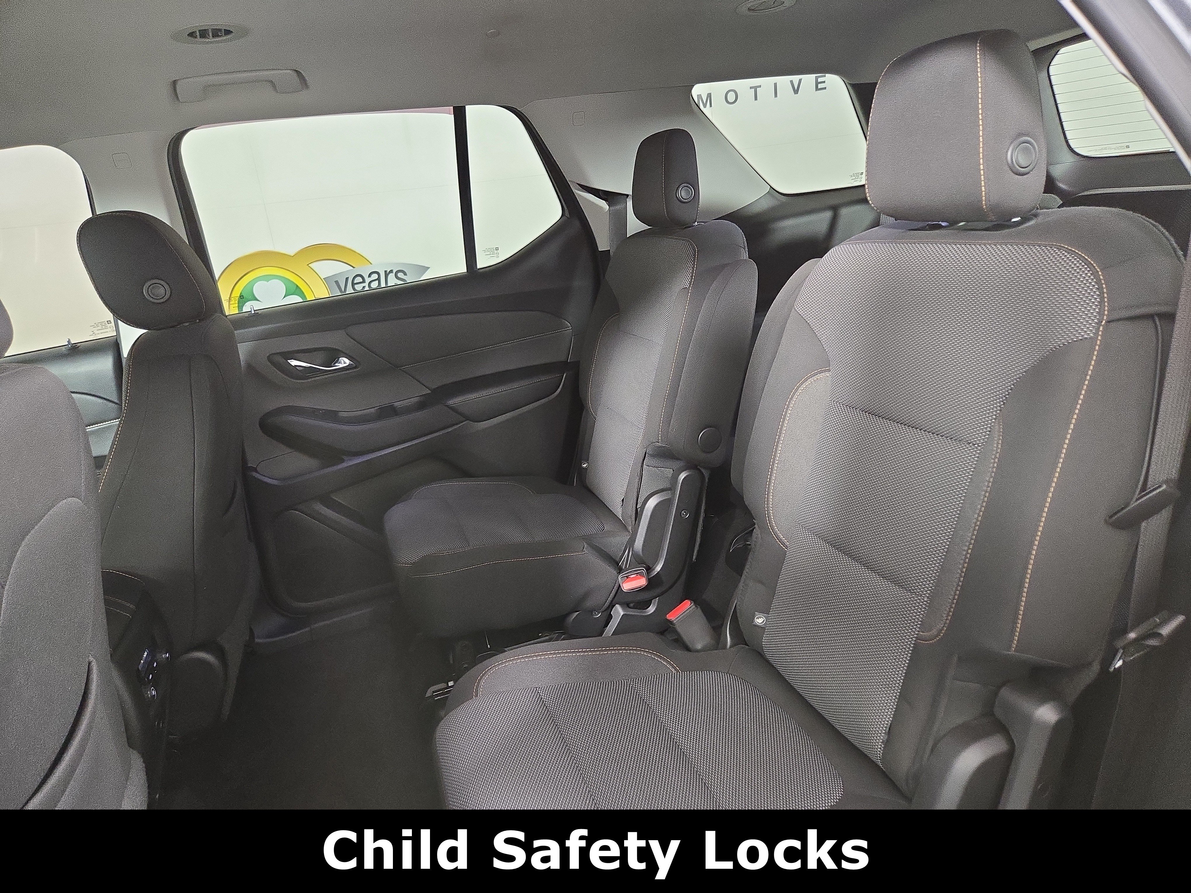 Used 2018 Chevrolet Traverse LT FWD image 13