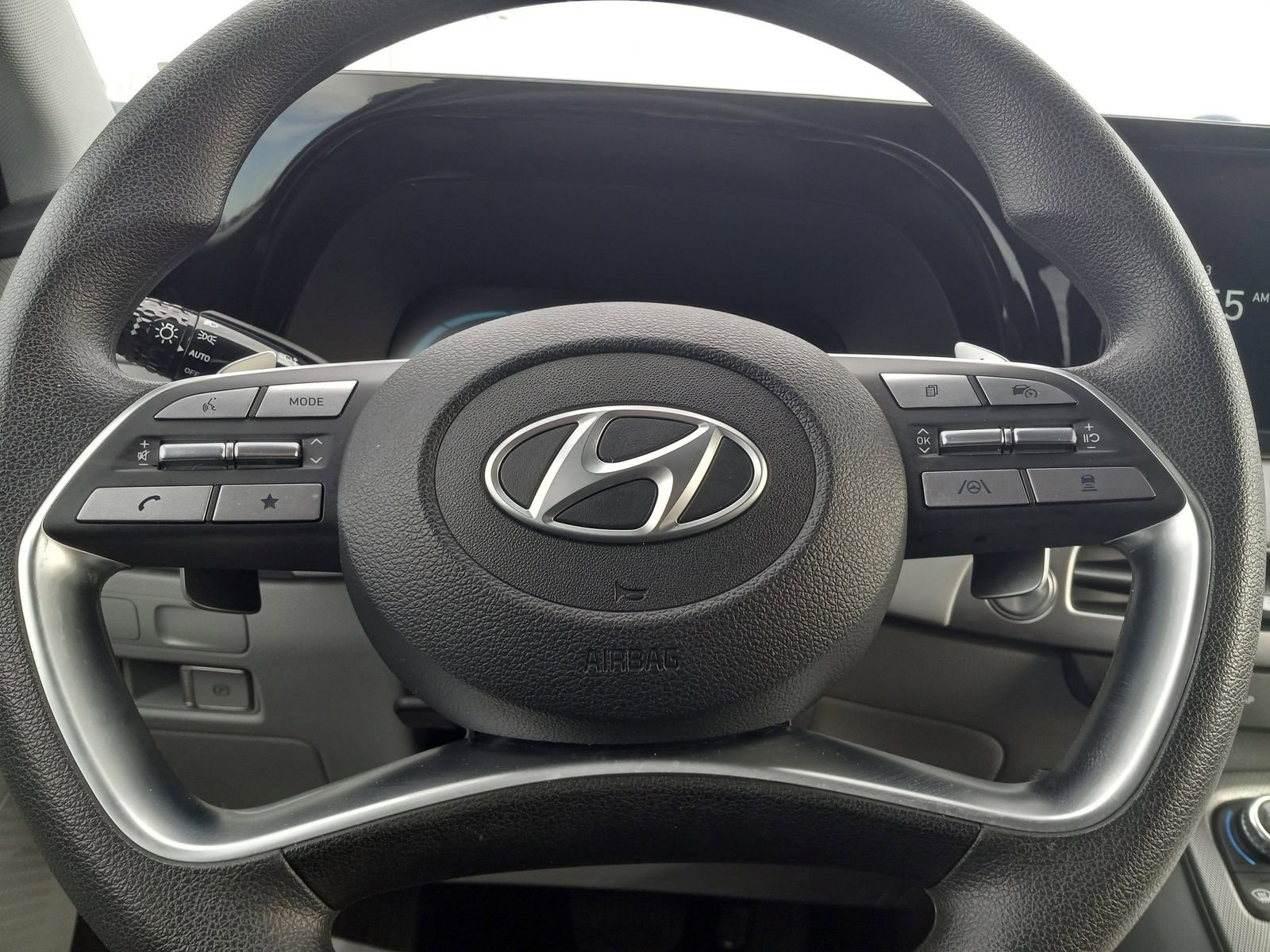 Used 2025 Hyundai Palisade SE image 17
