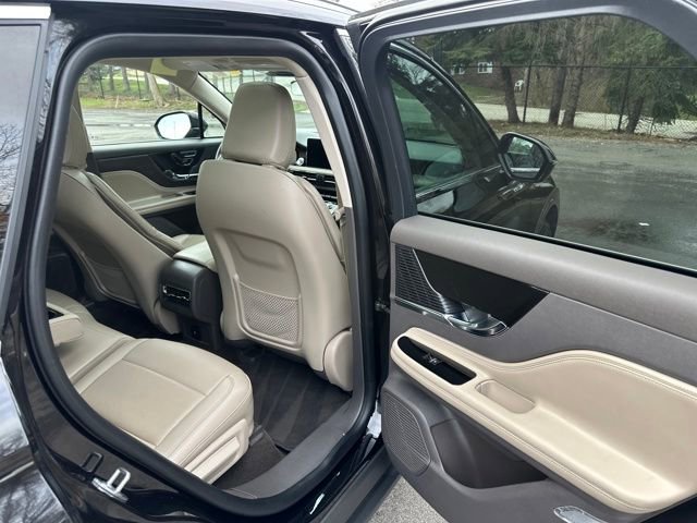 Used 2022 Lincoln Corsair Grand Touring image 18