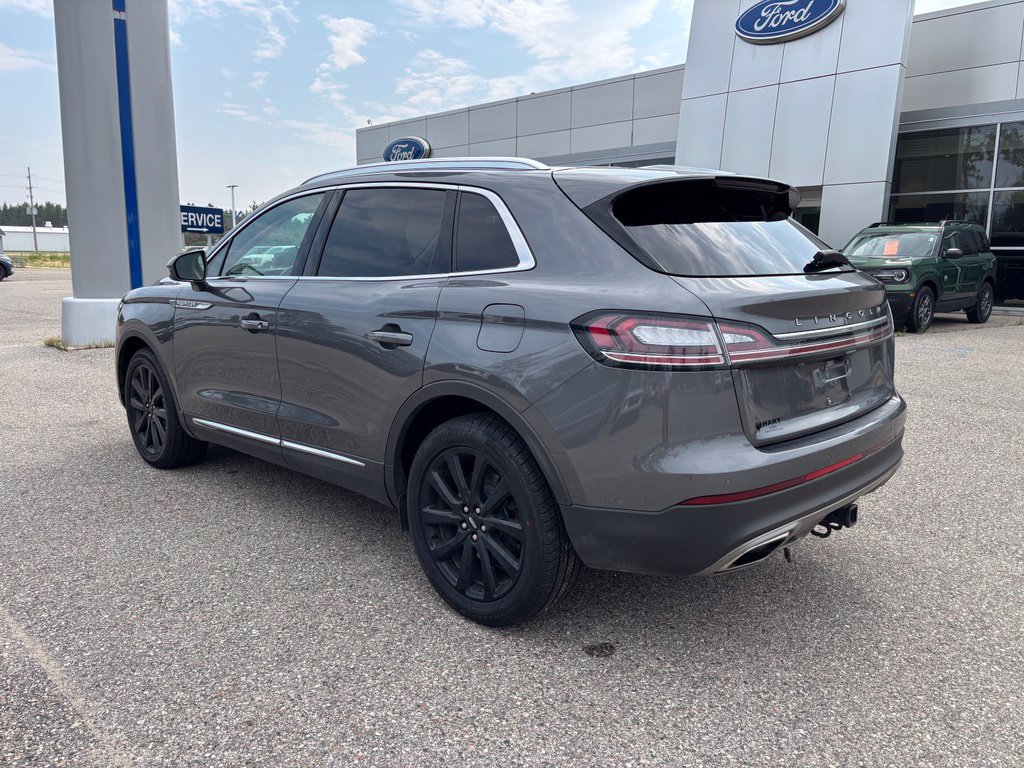 Used 2023 Lincoln Nautilus Reserve w/ Monochromatic Package AWD/4WD image 5