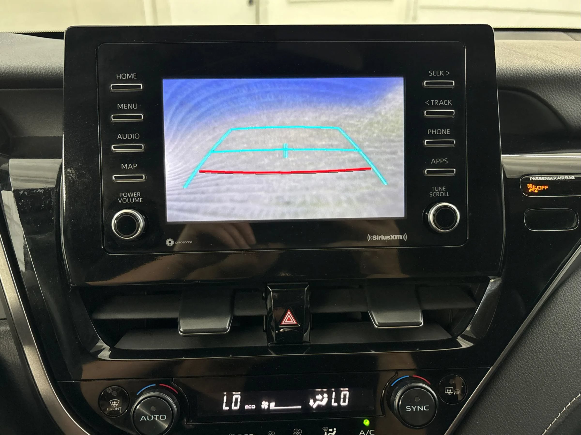 Used 2024 Toyota Camry SE FWD image 34