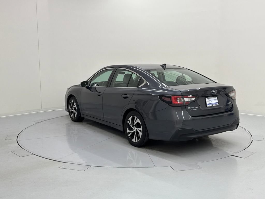 Used 2021 Subaru Legacy Premium image 4