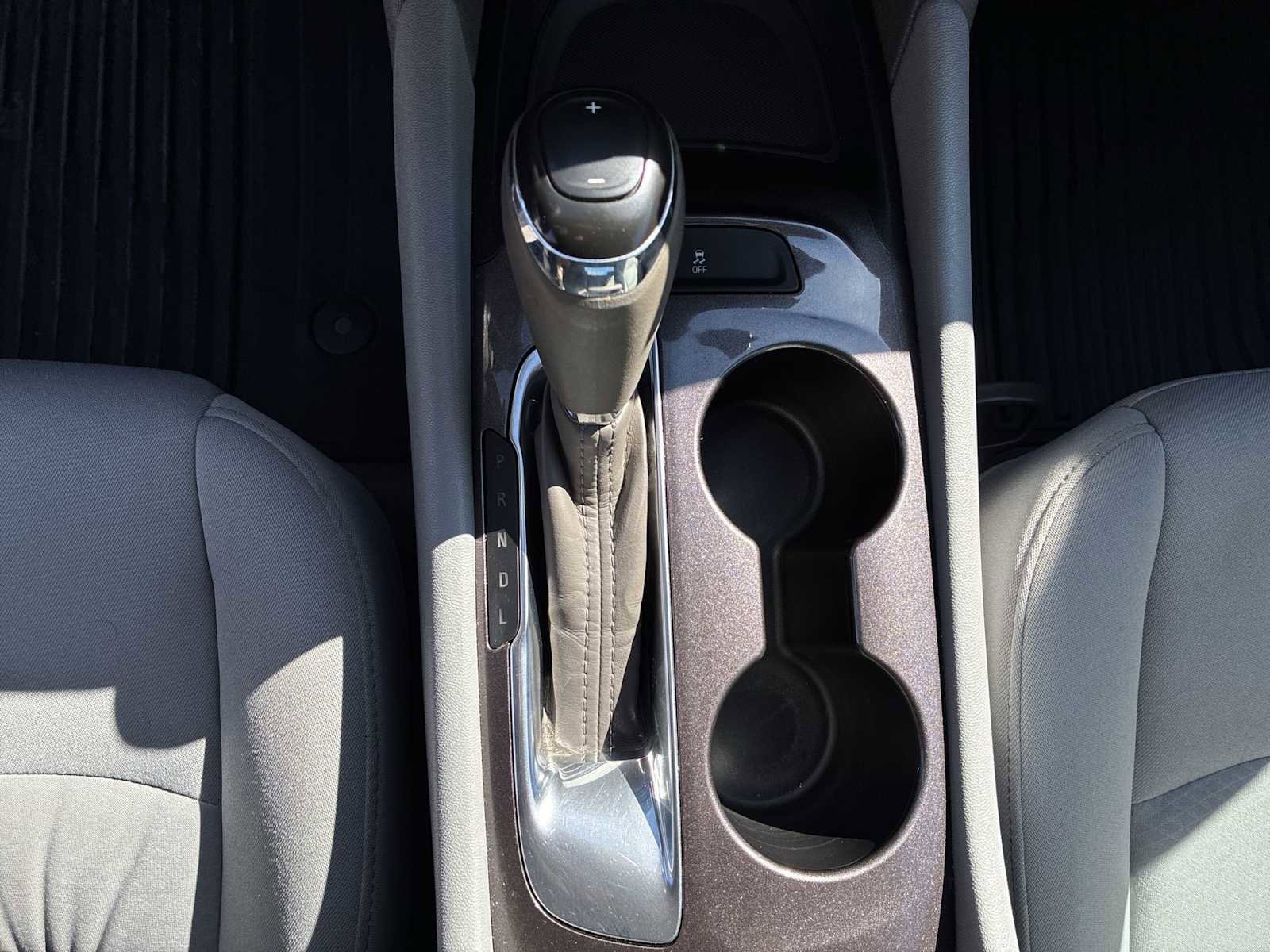 Used 2020 Chevrolet Malibu LS image 21