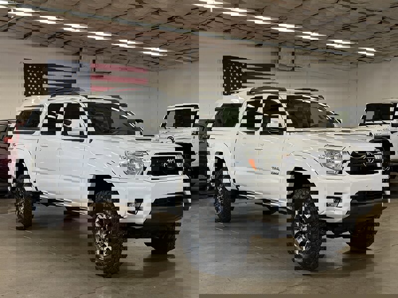 Used 2013 Toyota Tacoma 4x4 Double Cab w/ TRD Sport Pkg
