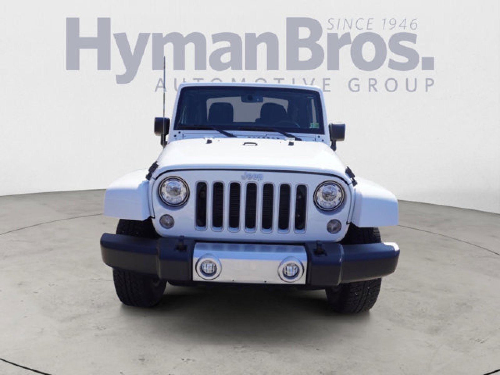 Used 2018 Jeep Wrangler Sahara w/ Connectivity Group image 3