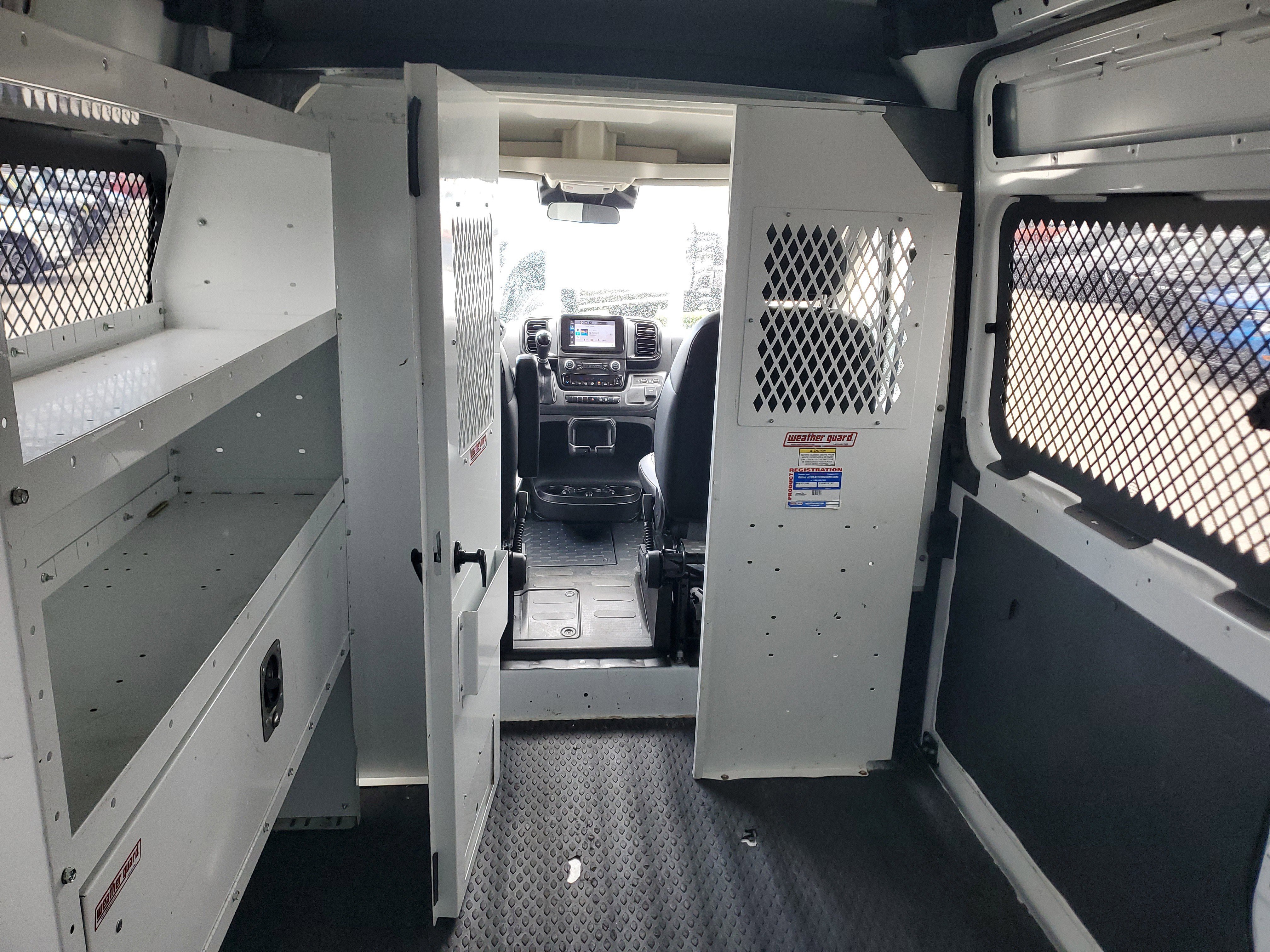 Used 2022 RAM ProMaster 2500 w/ Convenience Group FWD image 14