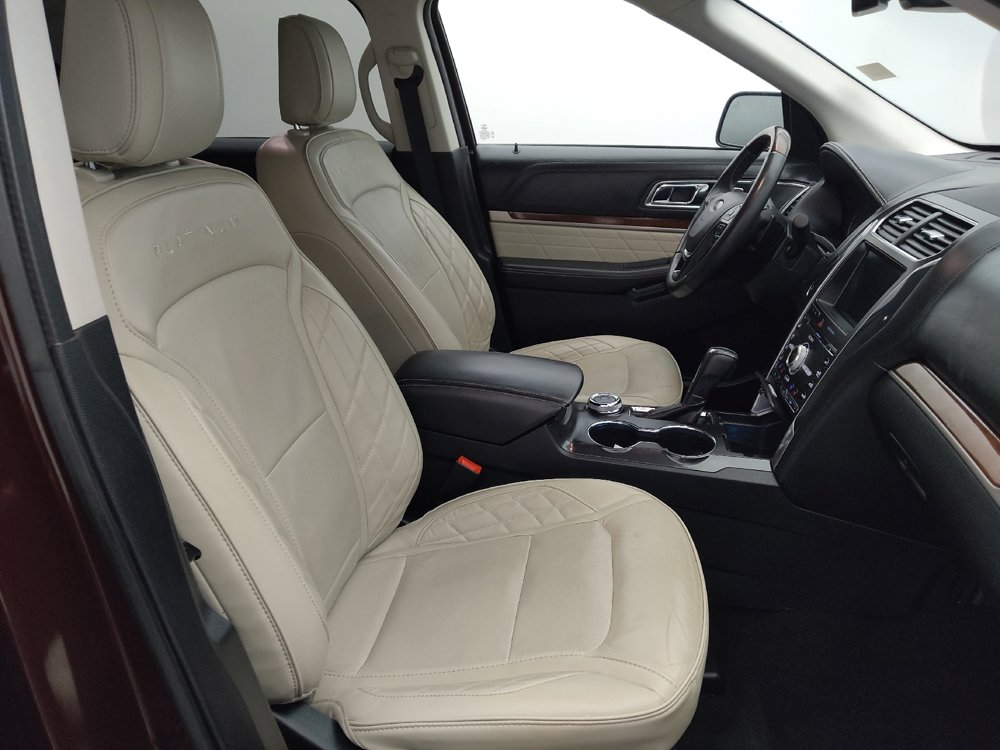 Used 2018 Ford Explorer Platinum AWD/4WD image 21