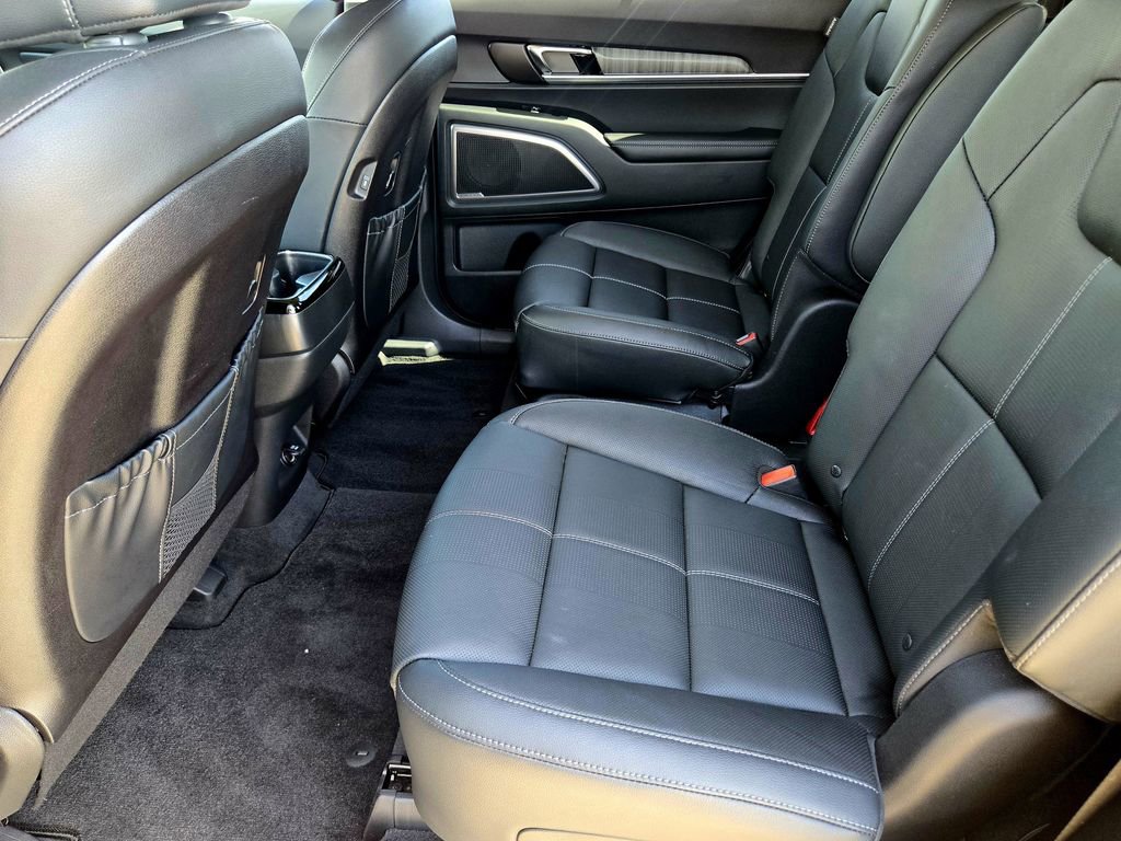 Used 2025 Kia Telluride EX AWD/4WD image 29