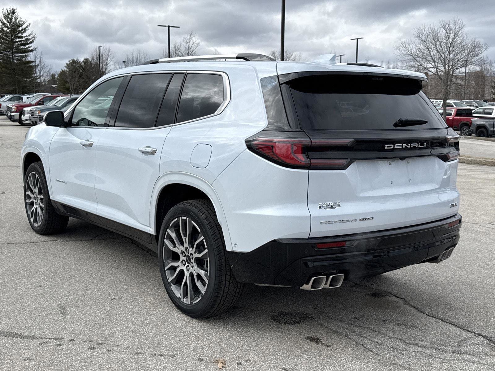 New 2026 GMC Acadia Denali Ultimate w/ LPO, All-Weather Package image 54