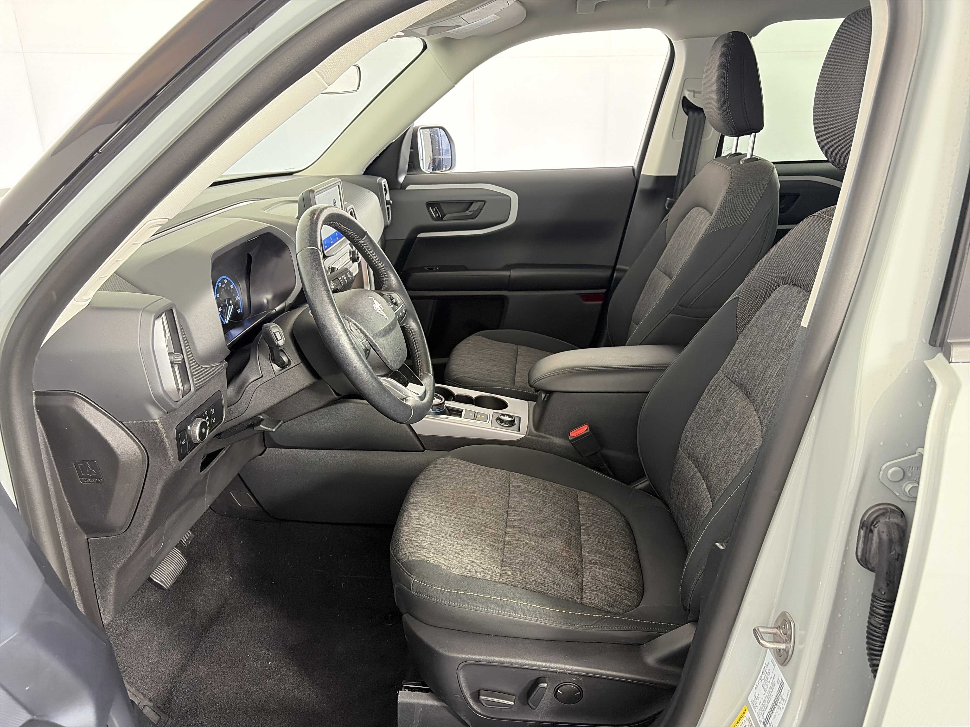 Used 2023 Ford Bronco Sport Big Bend w/ Convenience Package AWD/4WD image 6