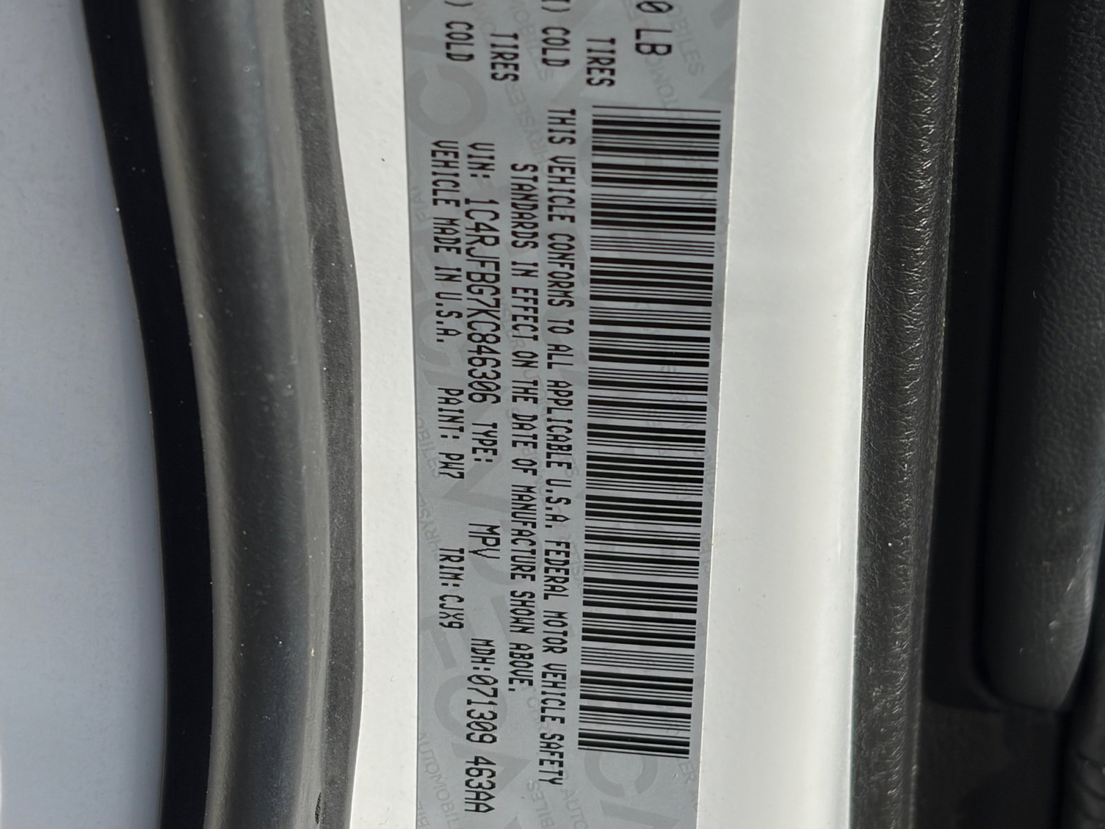 Used 2019 Jeep Grand Cherokee Limited image 31