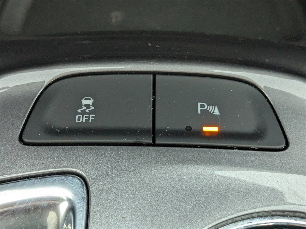 Certified 2024 Chevrolet Malibu LT image 24