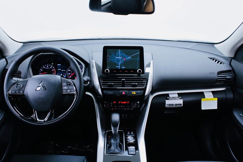 Used 2024 Mitsubishi Eclipse Cross SE image 16