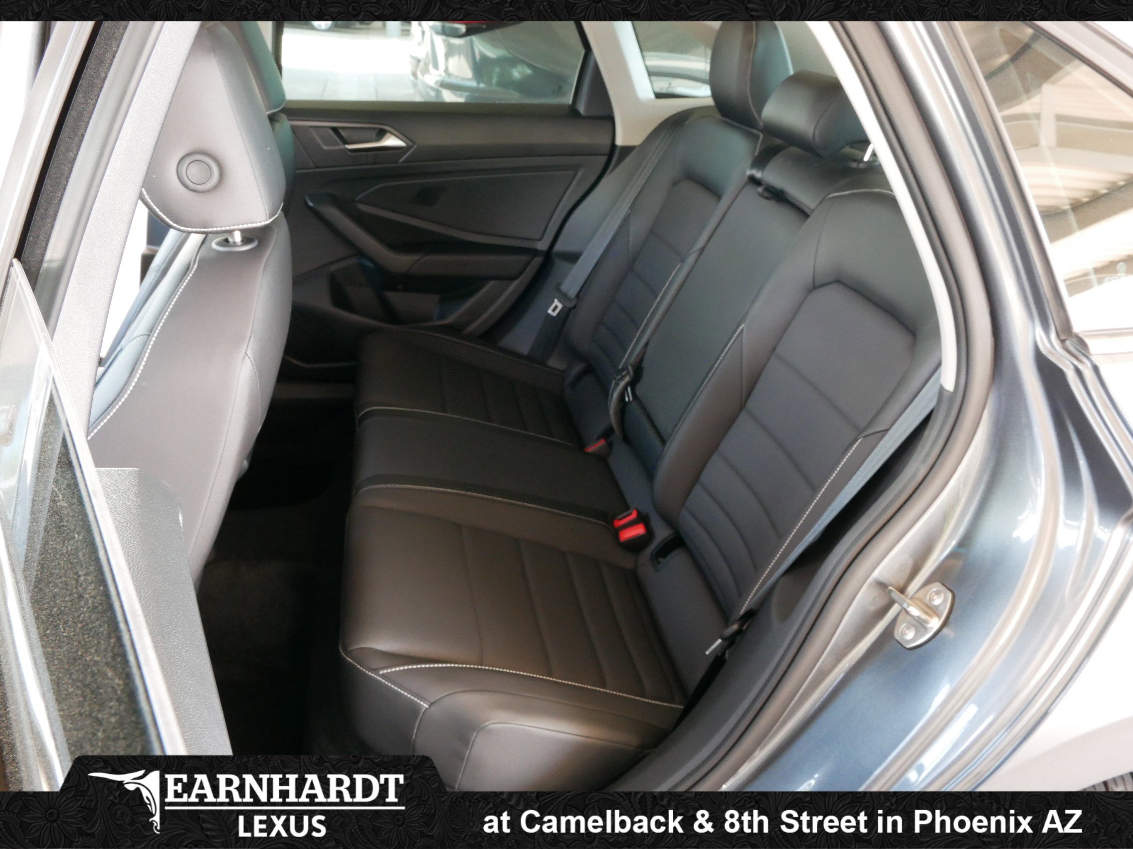 Used 2024 Volkswagen Jetta SE w/ Panoramic Sunroof Package image 20