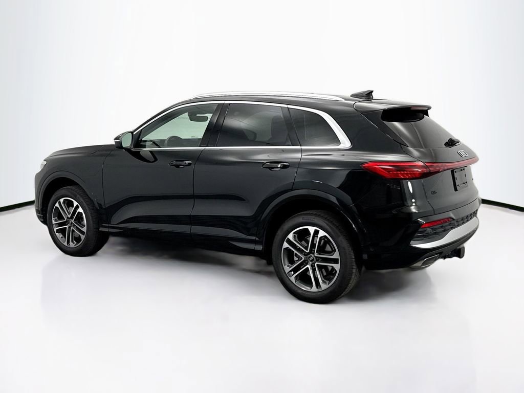 Used 2025 Audi Q5 Premium Plus w/ Premium Plus image 8