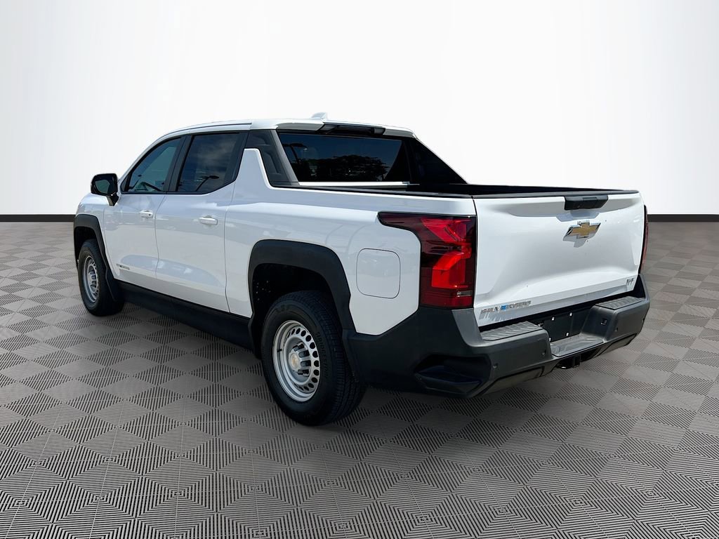 Used 2024 Chevrolet Silverado EV W/T AWD/4WD image 5