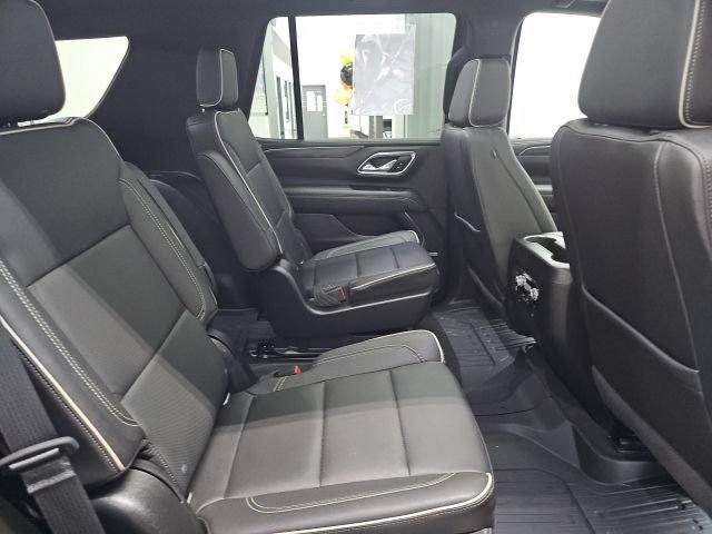 Used 2022 GMC Yukon SLT w/ SLT Luxury Package image 15