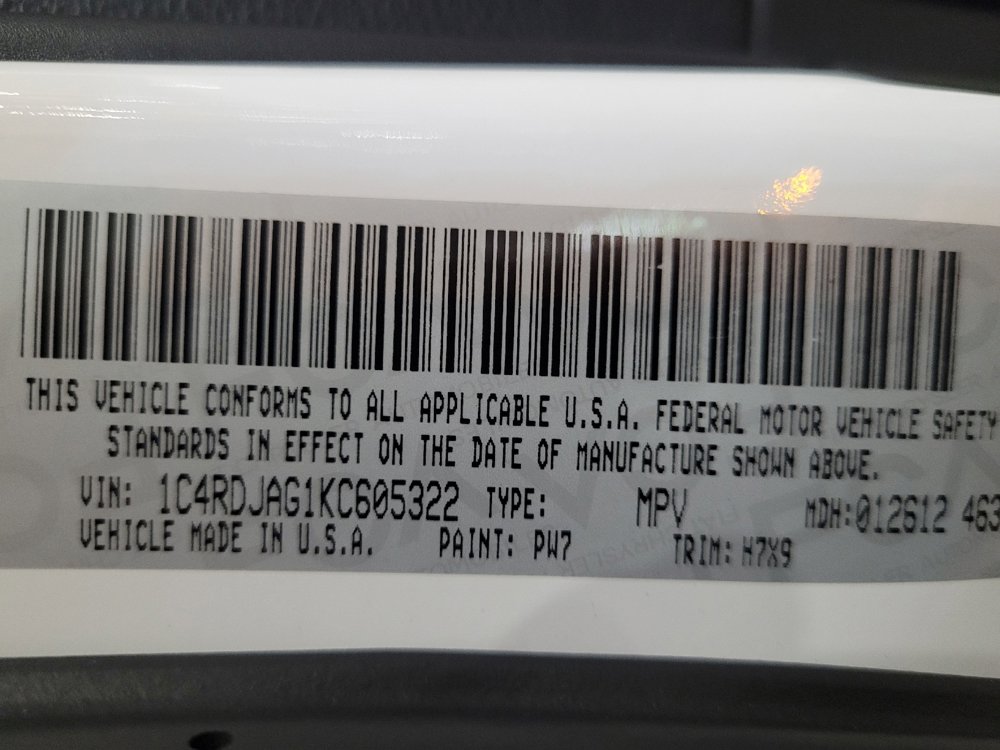 Used 2019 Dodge Durango SXT image 33