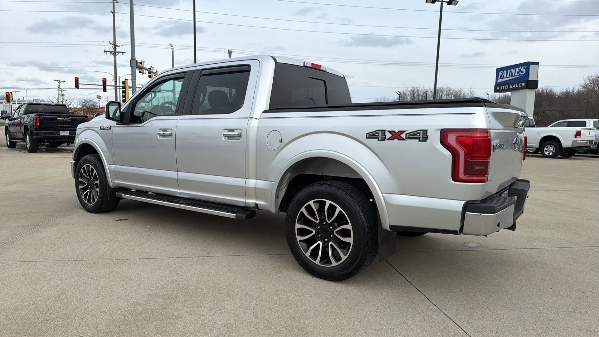 Used 2017 Ford F150 Lariat w/ Equipment Group 502A Luxury image 13