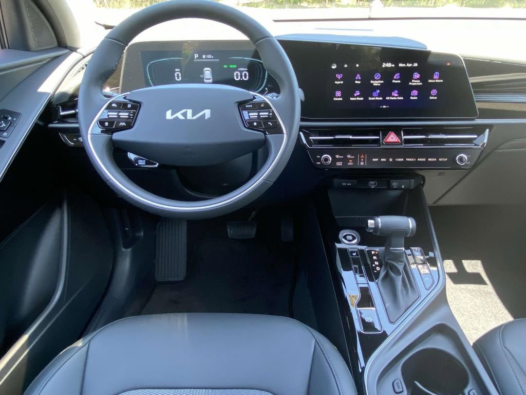 New 2025 Kia Niro EX image 8