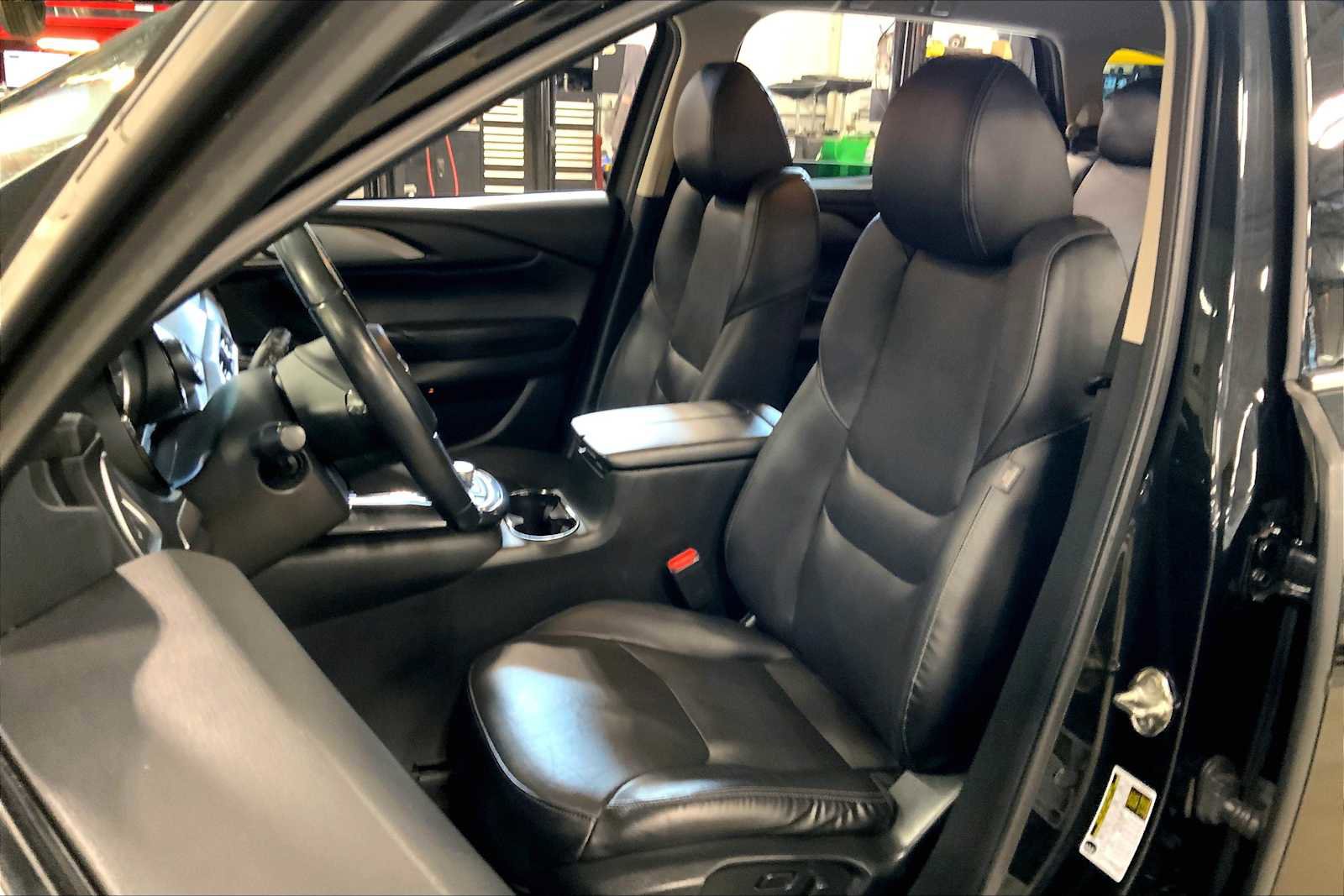 Used 2019 MAZDA CX-9 Touring image 9