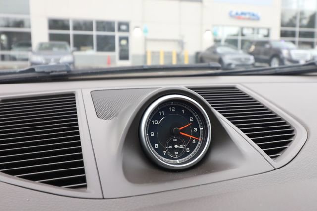 Used 2018 Porsche Macan Base image 57