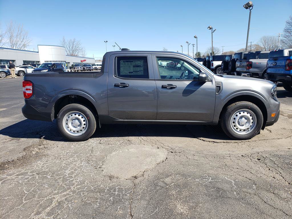 New 2026 Ford Maverick XL image 2