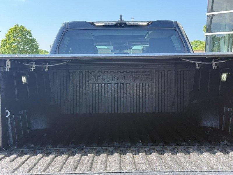 Used 2023 Toyota Tundra Limited AWD/4WD image 9