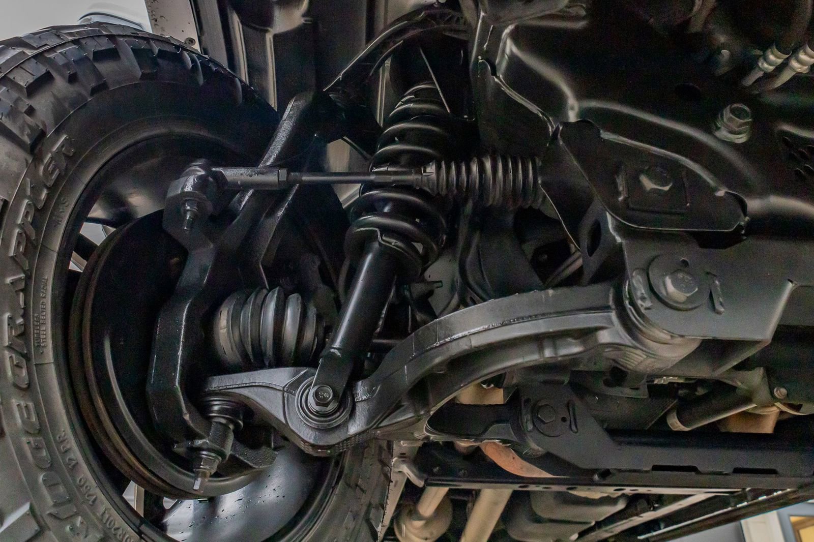 Used 2023 RAM 1500 Laramie AWD/4WD image 12