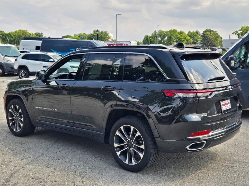 Certified 2024 Jeep Grand Cherokee Overland w/ Luxury Tech Group IV image 14