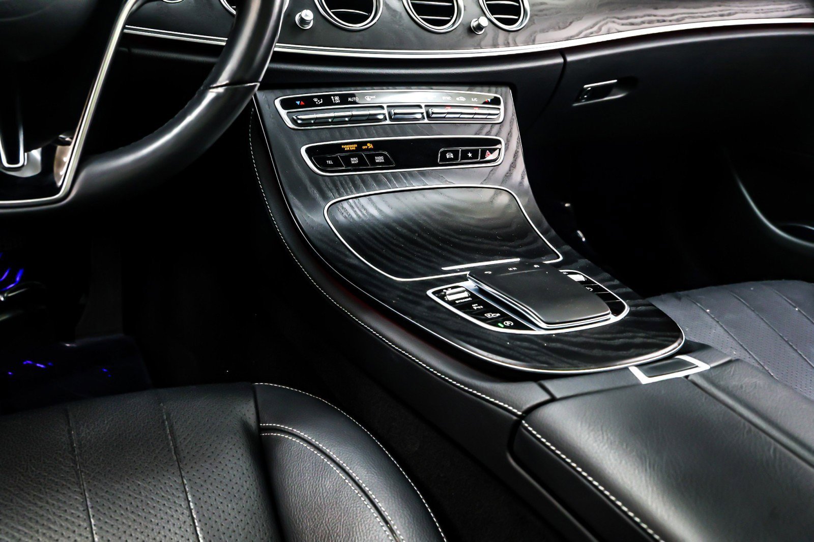 Used 2022 Mercedes-Benz E 350 Sedan image 7