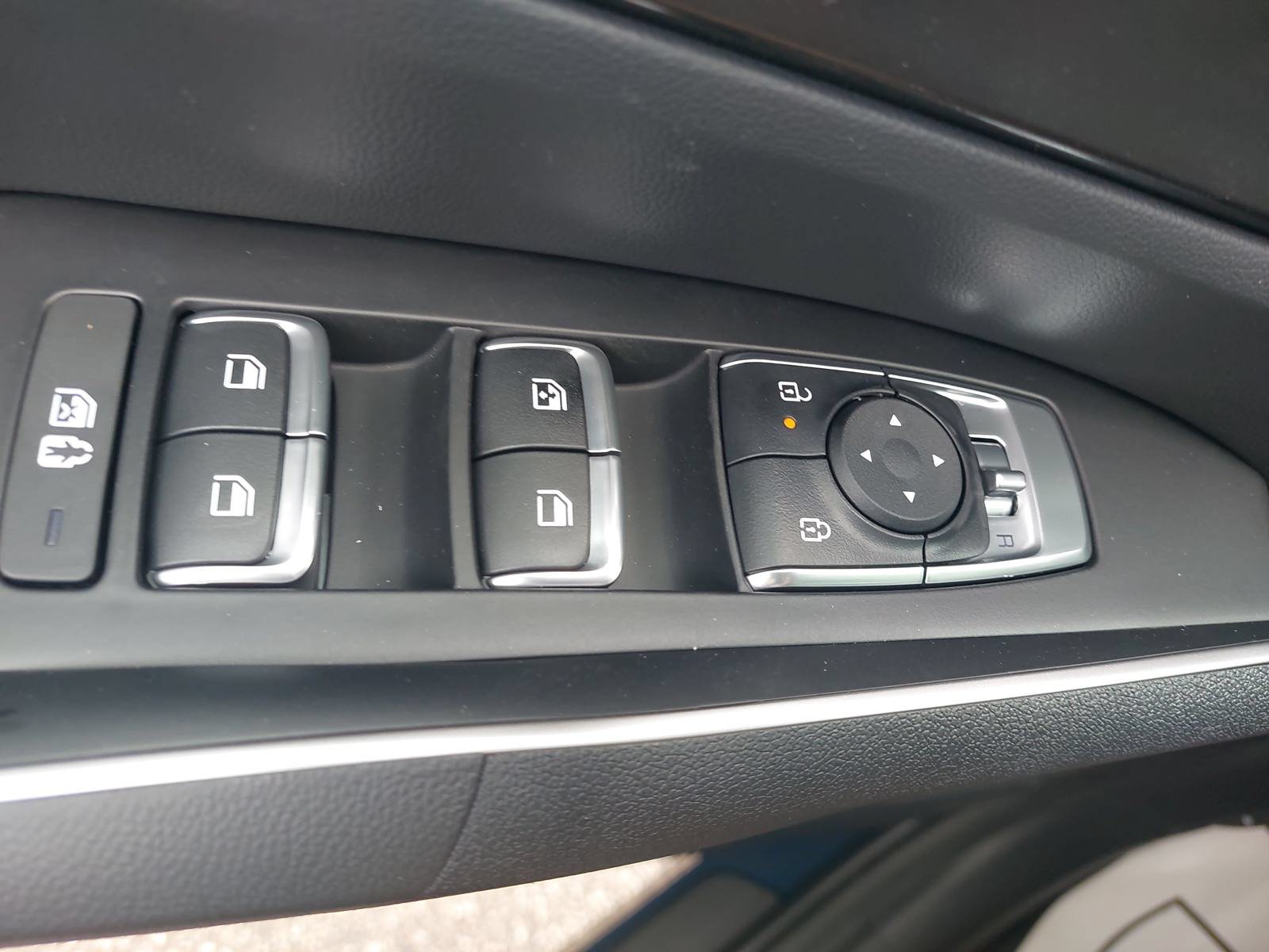 New 2026 Kia Sorento S FWD image 26