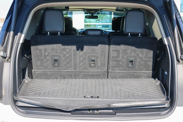 Used 2021 Ford Expedition Platinum image 11