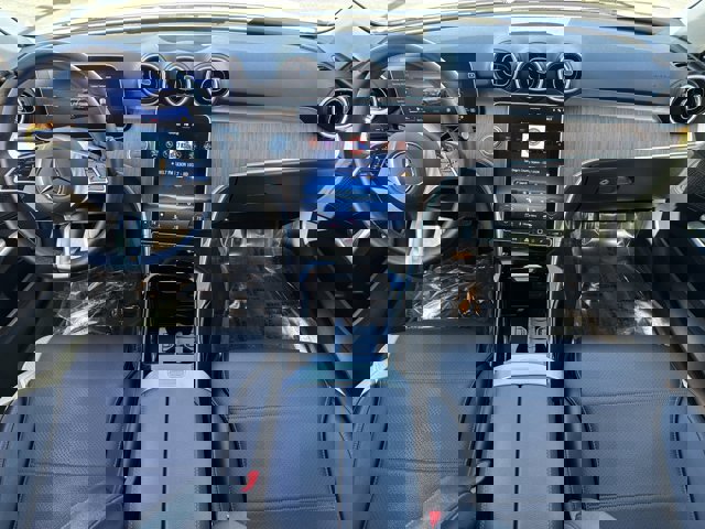 Used 2022 Mercedes-Benz C 300 Sedan image 10