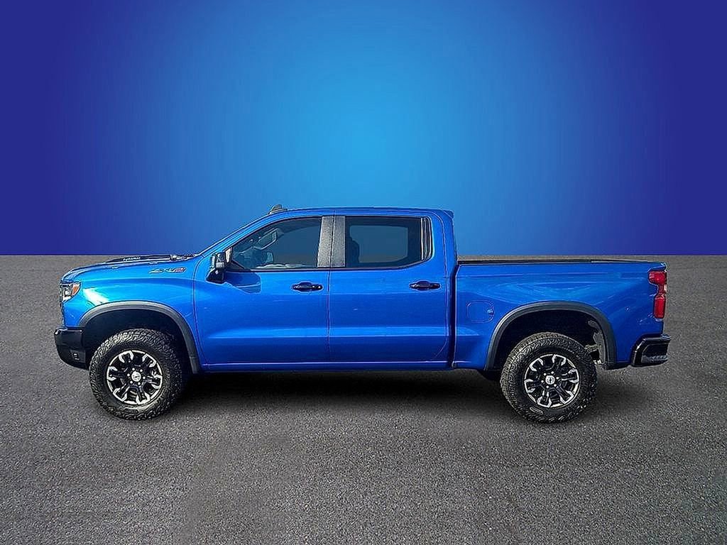 Used 2024 Chevrolet Silverado 1500 ZR2 image 7