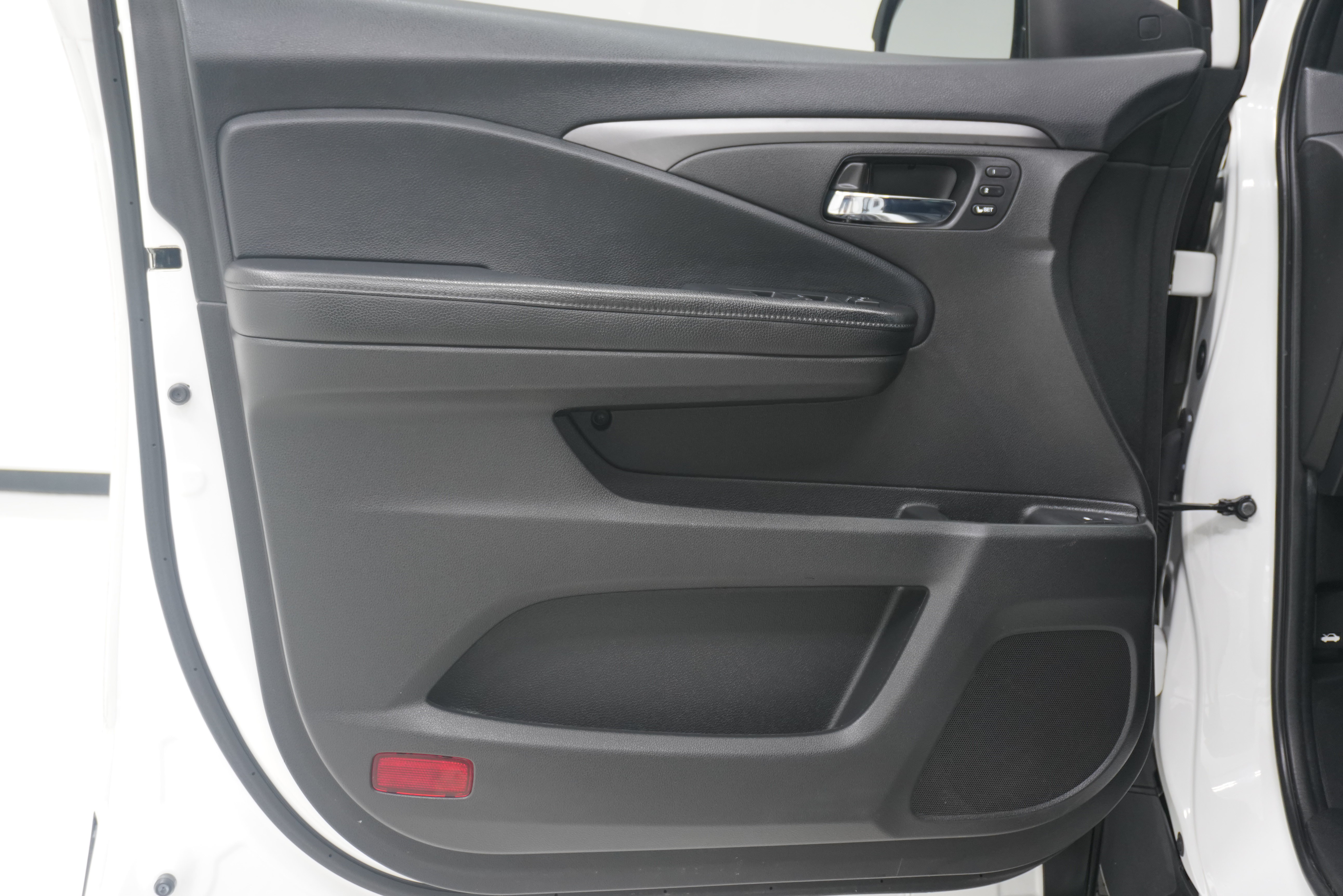 Used 2020 Honda Passport EX-L image 14