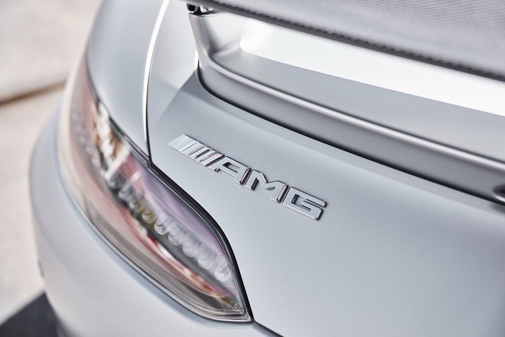 Used 2020 Mercedes-Benz AMG GT R image 22