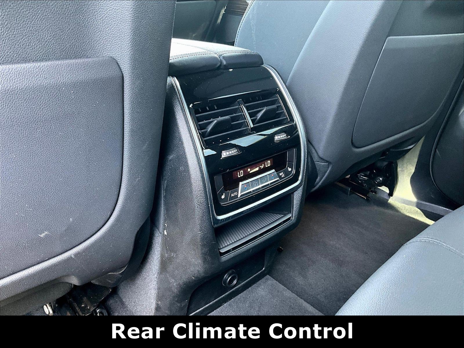 Used 2020 BMW X5 xDrive40i w/ Convenience Package AWD/4WD image 10