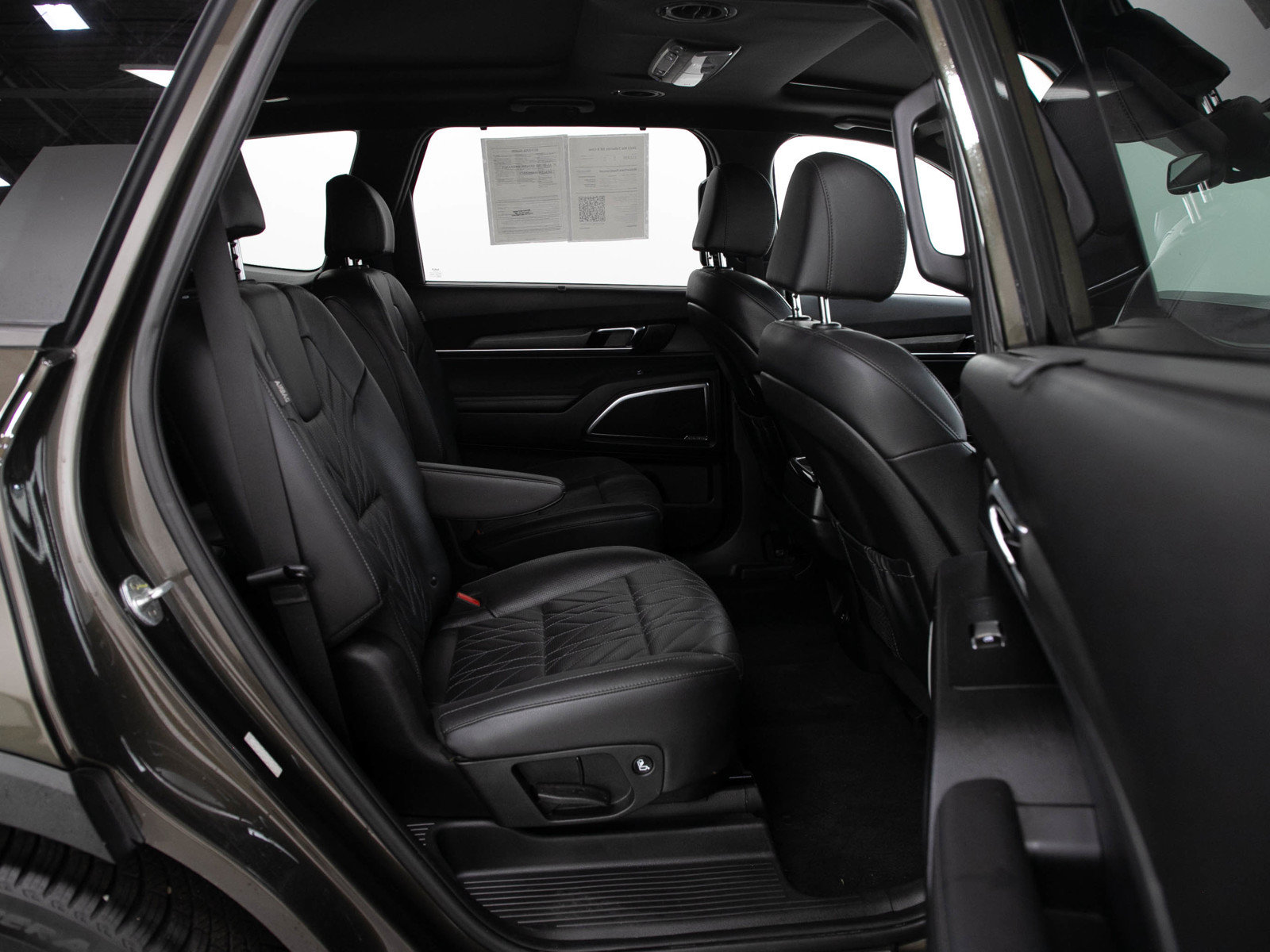 Used 2023 Kia Telluride SX X-Line AWD/4WD image 12