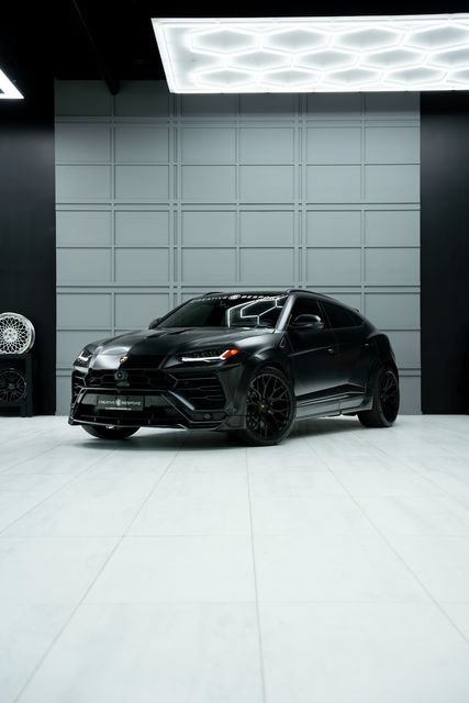 Used 2021 Lamborghini Urus AWD/4WD image 14