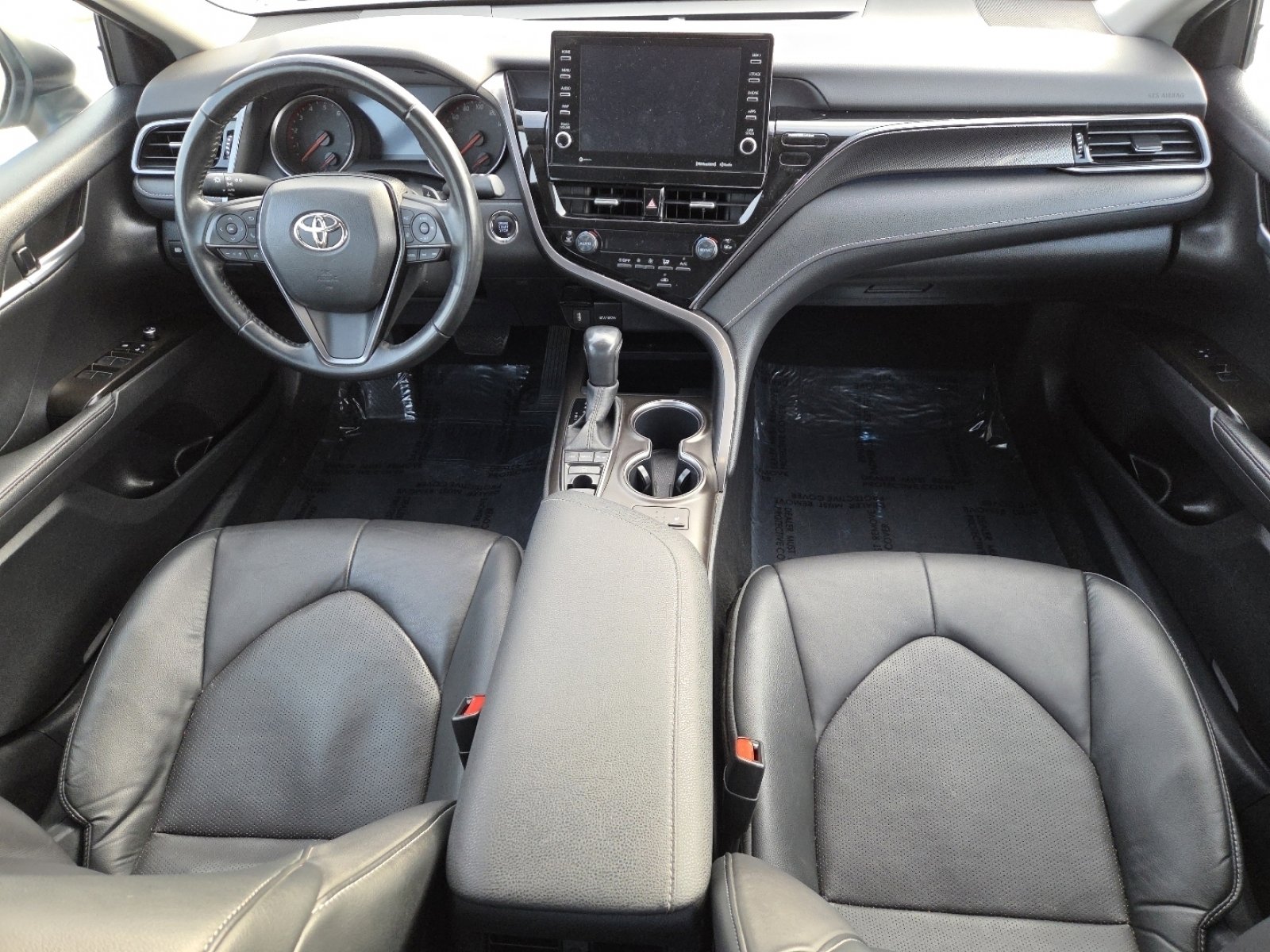 Used 2023 Toyota Camry XSE image 22